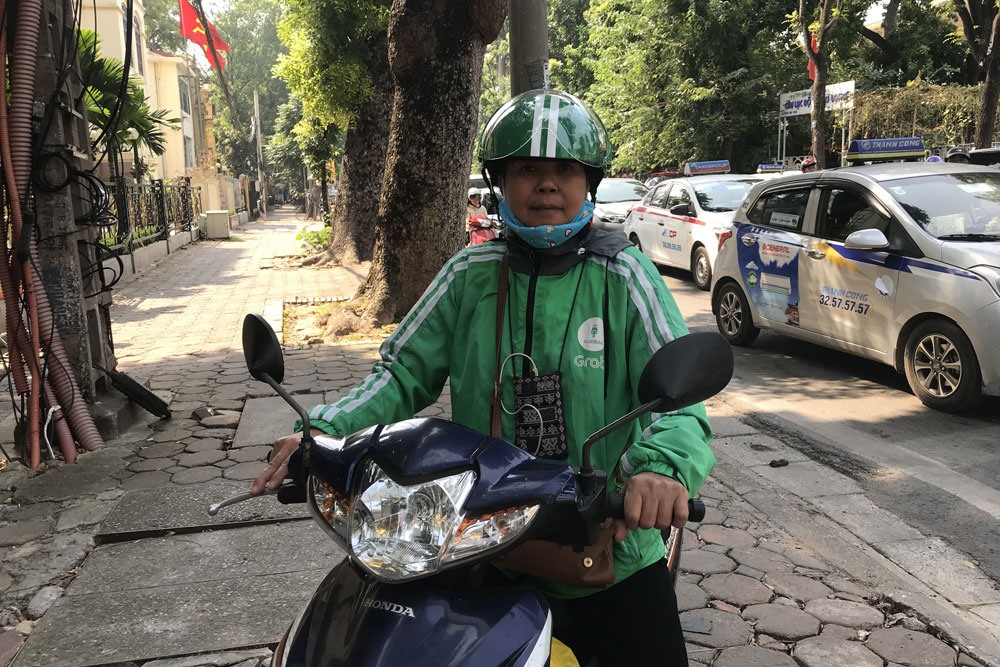 Công nhân đường sắt thi nhau bỏ việc cong nhan duong sat thi nhau bo viec