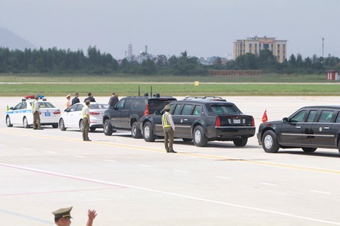 truc tiep tong thong my donald trump da toi san bay da nang