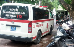 Hai cọc tiền của bà cụ trên phố cổ khiến nhân viên 115 bất ngờ