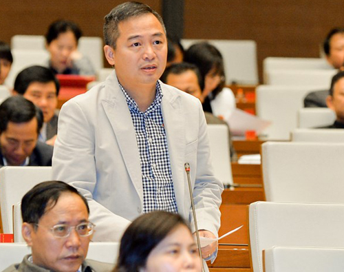 tranh luan viec buoc facebook google dat may chu o viet nam