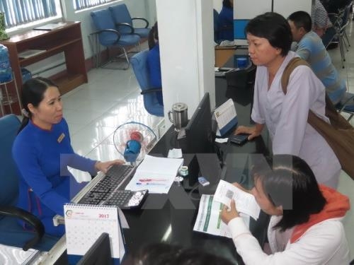 tp ho chi minh tang hon 42000 ve tau xe cho cong nhan sinh vien ve que an tet