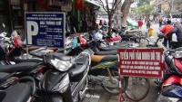 tranh cai nay lua viec mien phi giu xe tai benh vien da nang