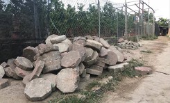 Hành tung bí ẩn của hàng vạn m2 gạch vỉa hè Hà Nội: Gạch cũ 2.000 đồng/viên