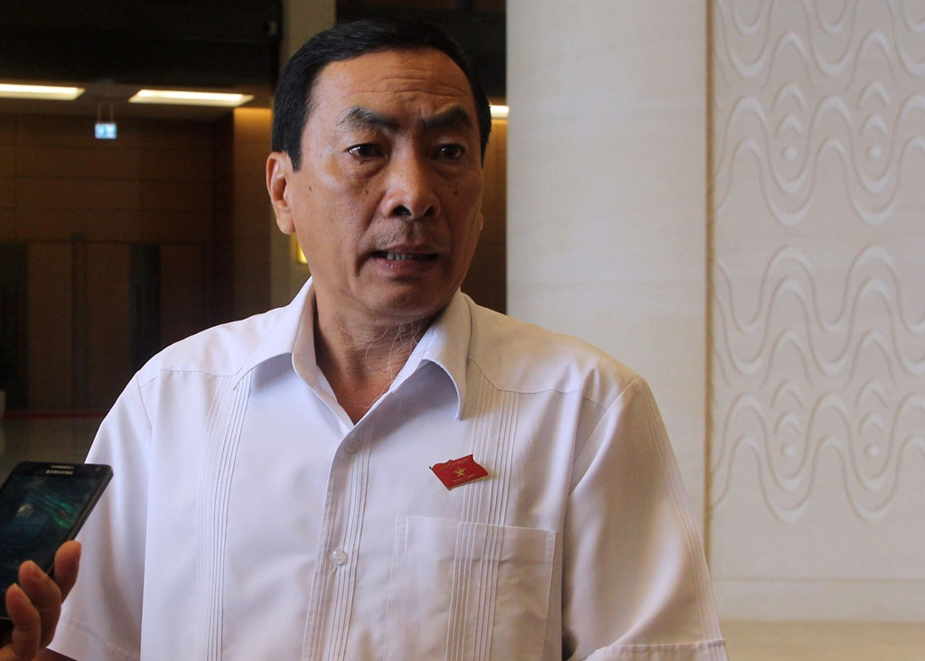 can xu nghiem doanh nghiep ca nhan lien quan clip den