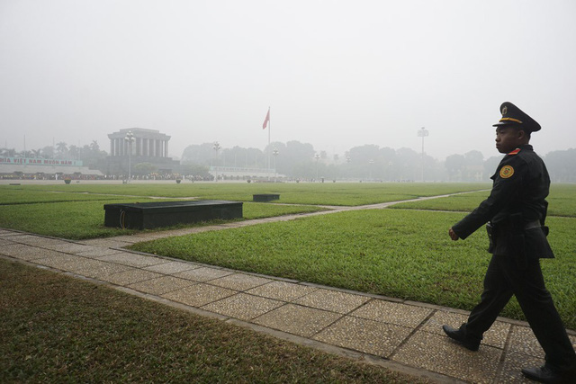 ha noi mo ao trong suong mu day dac