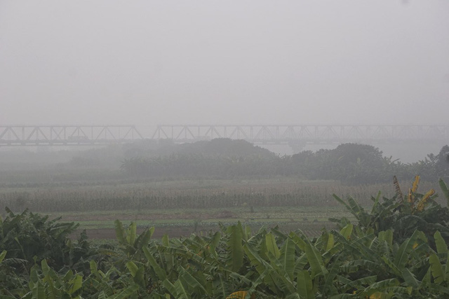 ha noi mo ao trong suong mu day dac