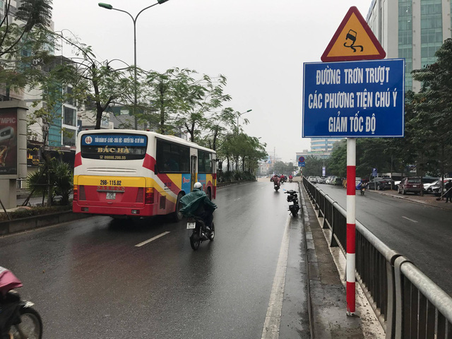dao ranh xay go chong tron truot trong ham chui kim lien