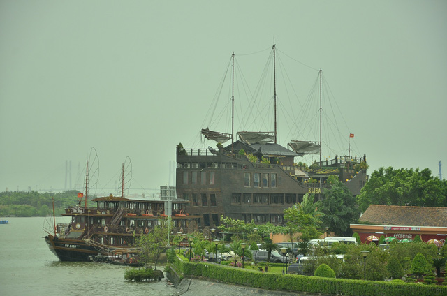 sai gon bat dau mua do anh huong bao so 16