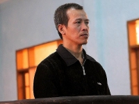 bang hoang phat hien bo hiep dam con gai ruot 13 tuoi