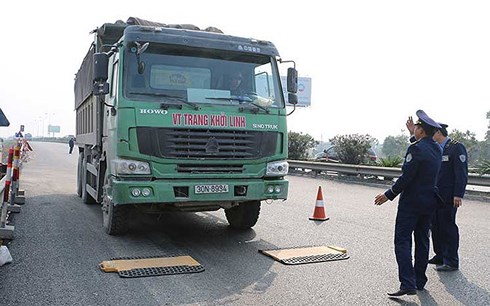 vu chanh thanh tra giao thong bi to bao ke chuyen cong tac 2 can bo