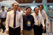 Thứ trưởng kể chuyện đi máy bay bị delay 4-5 tiếng