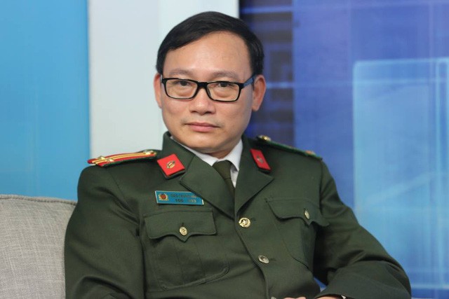 vu xin tien tren cao toc tai xe ung pho the nao khi bi cuop chan duong