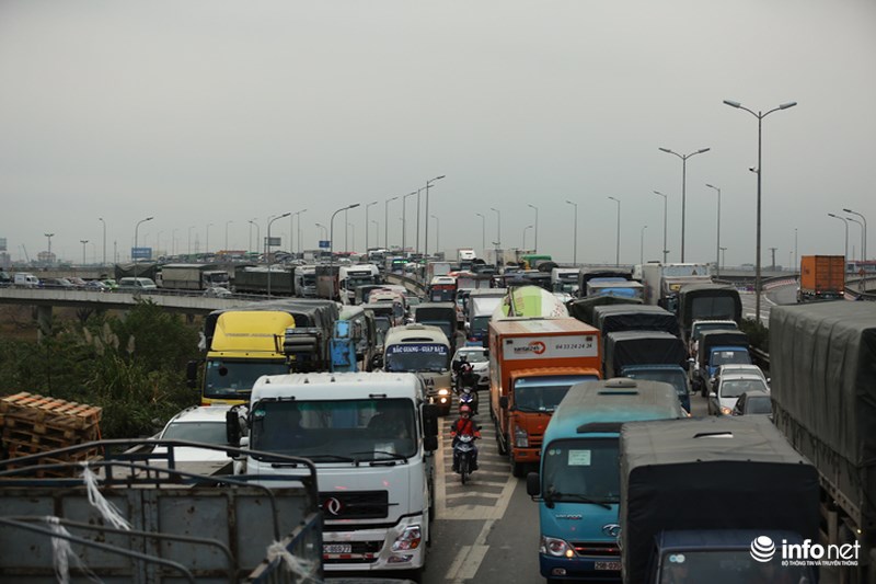 duong dan vao cao toc ha noi hai phong ket cung chieu toi 3012