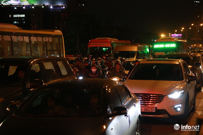 duong dan vao cao toc ha noi hai phong ket cung chieu toi 3012