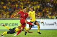 doi tuyen viet nam roi malaysia tro ve nuoc