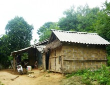 Thành 'người nhà trời' sau ba lần sét đánh không chết