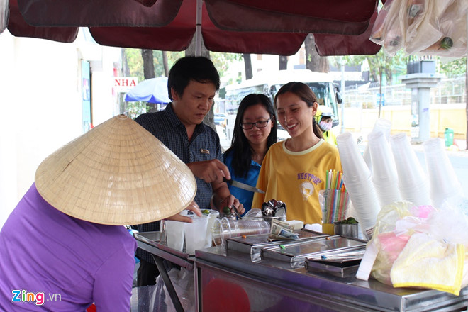 nuoc sam nuoc mia le duong hot bac ngay sai gon nong 36 do c