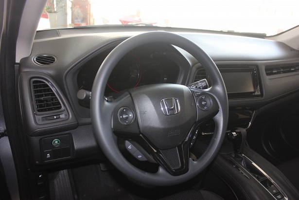 can canh honda hr v gia duoi 900 trieu dong tai viet nam