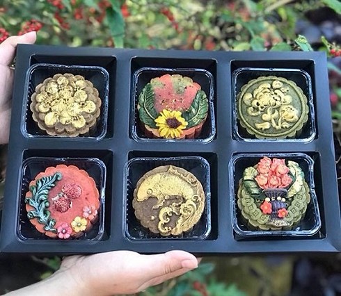 banh trung thu handmade du loai thuong vang ha cam