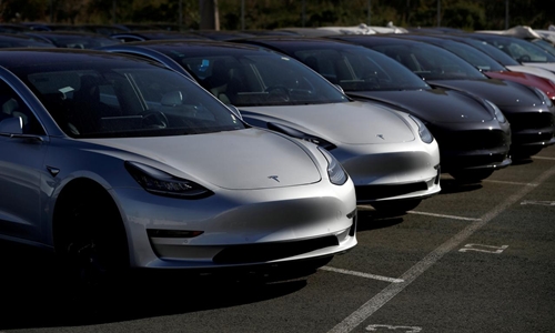 tesla thiet thoi vi chien tranh thuong mai my trung