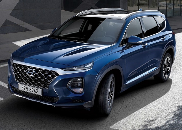 lo thong so hyundai santa fe 2019 sap den tay khach viet