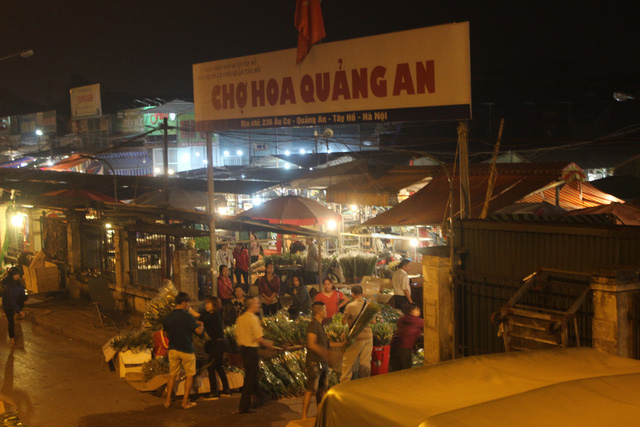chua toi le 2010 hoa hong tai cho quang ba da tang vai gia
