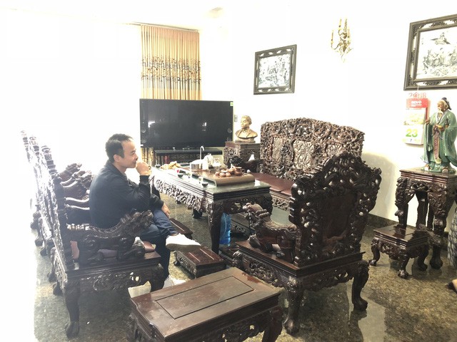 chiem nguong nhung bo ban ghe tien ty dai gia moi dam tau