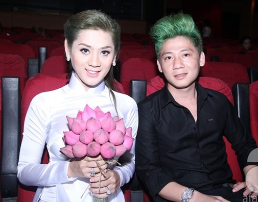 diem lai nhung moi tinh sau dam cua lam khanh chi