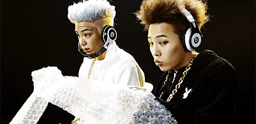 5 cap nam than kpop se dot chay man anh neu dong phim dam my