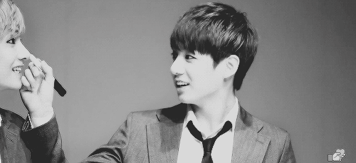 5 cap nam than kpop se dot chay man anh neu dong phim dam my