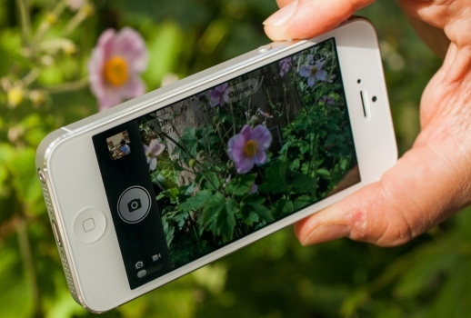 iphone 4s smartphone thay doi cuoc choi di dong