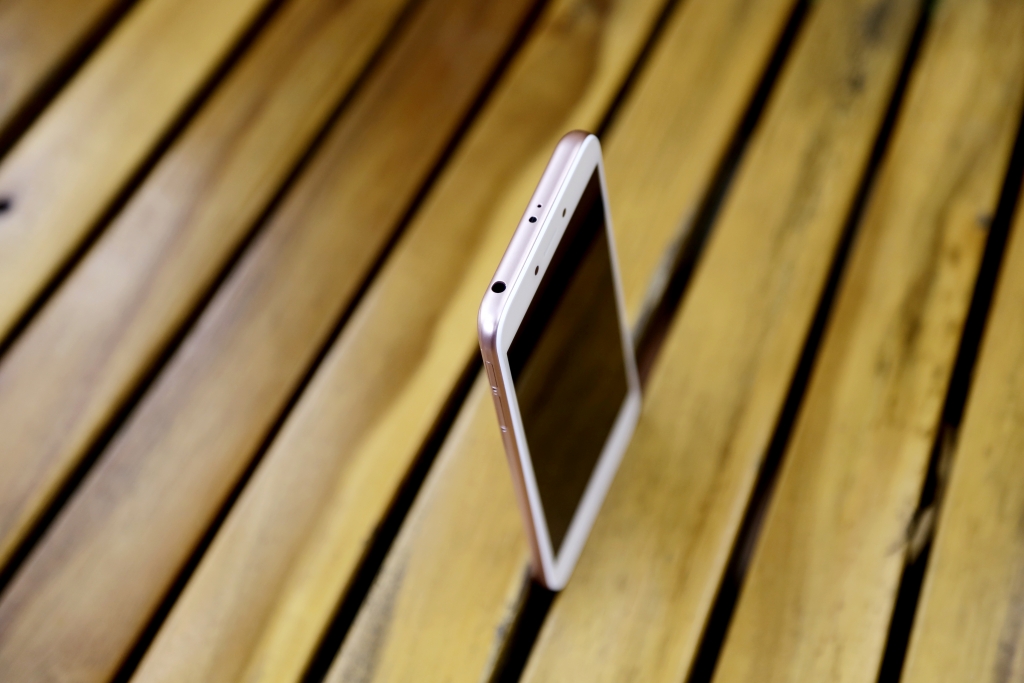 danh gia redmi 5a chien binh giup xiaomi tan cong thi truong smartphone sieu re