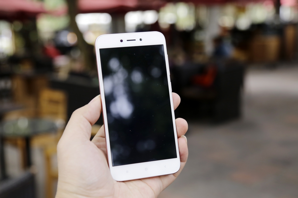 danh gia redmi 5a chien binh giup xiaomi tan cong thi truong smartphone sieu re