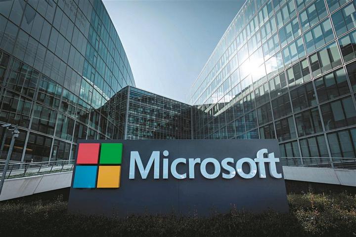 microsoft tiep tuc lot top cong ty dao duc nhat the gioi khong co mat apple va google
