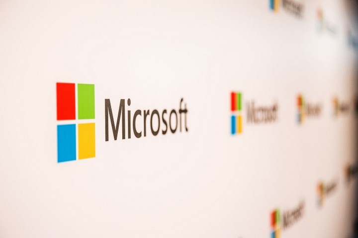 microsoft tiep tuc lot top cong ty dao duc nhat the gioi khong co mat apple va google