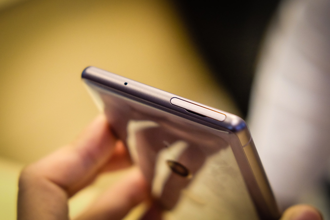 xperia xz2 smartphone phong cach moi cua sony