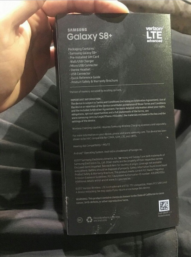 lo anh hop dung va pin du phong cho galaxy s8