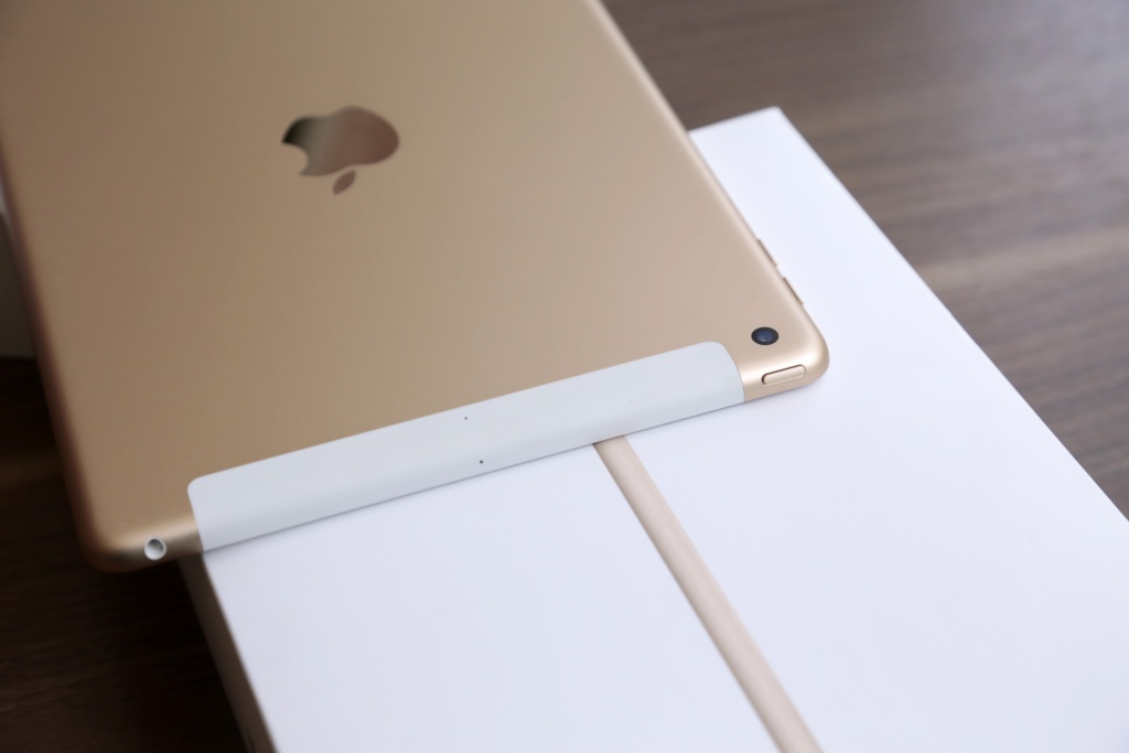 dap hop mau may tinh bang ke nhiem ipad air 2