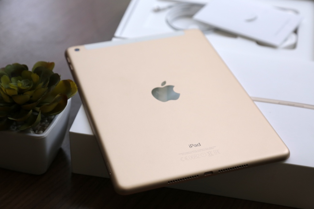 dap hop mau may tinh bang ke nhiem ipad air 2