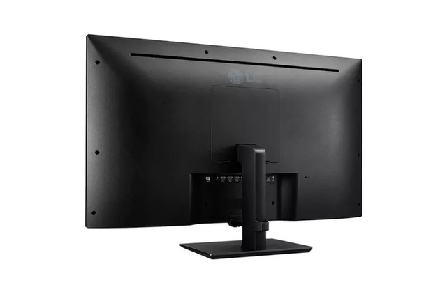 lg ra mat man hinh 4k 425 inch ho tro chia 4 man hinh gia chi 697 usd