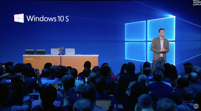 windows 10 s ra mat chay ung dung tu windows store nang cap len windows 10 pro mat 50 usd mien phi cho giao duc