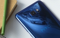 loat smartphone dang mua co kich thuoc vua tay