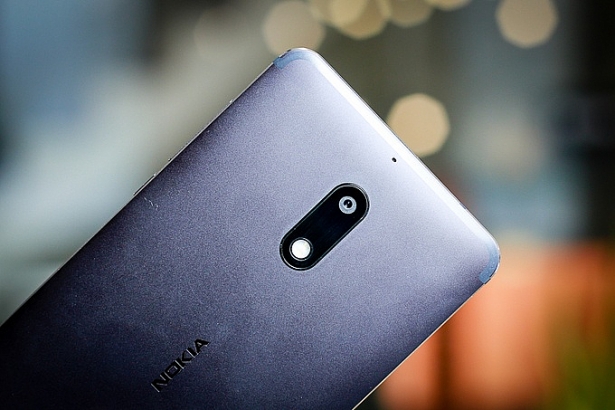 bo 3 smartphone nokia dong loat len ke tai viet nam tu thang 6