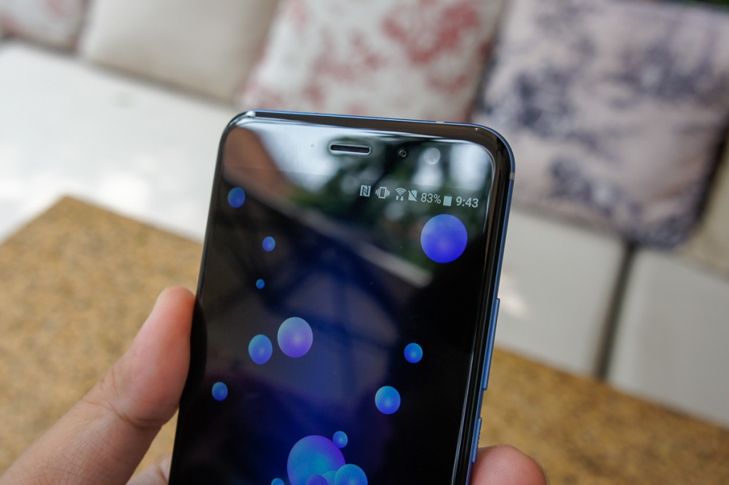 htc u11 doi thu cua galaxy s8 chinh thuc ra mat tai viet nam