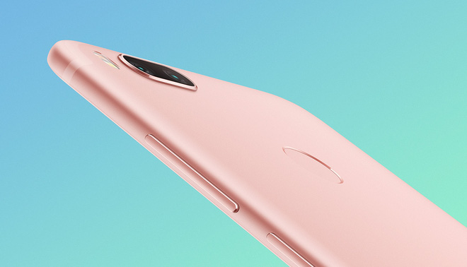 xiaomi 5x chinh thuc xuat hien voi hinh hai cua iphone 7 plus