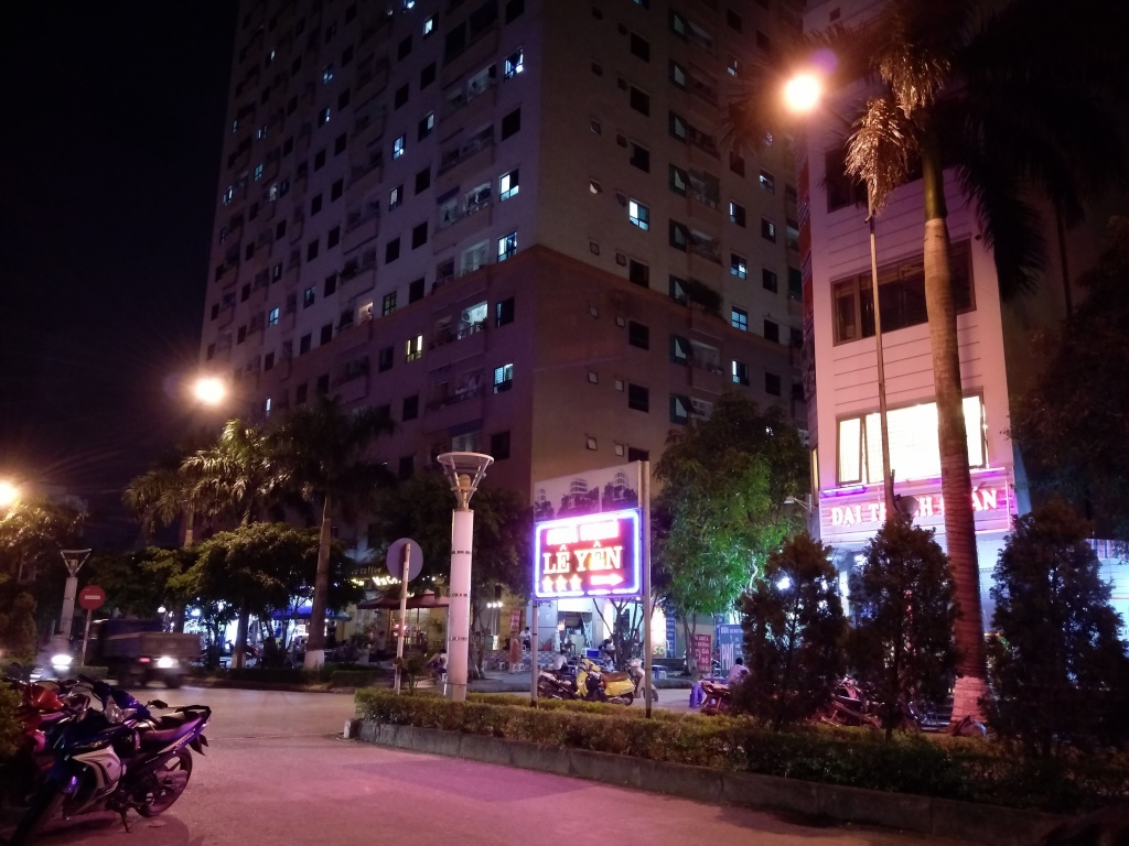 htc 10 evo smartphone tam trung mang cau hinh khung