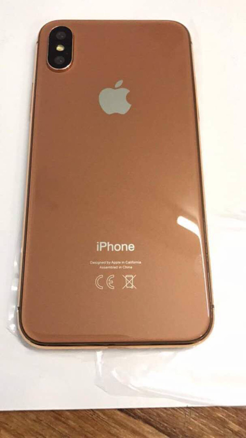 mo hinh iphone 8 vua xuat hien tai viet nam gia khong duoi 220 trieu dong
