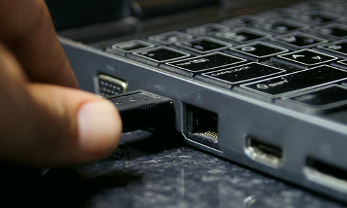 10 meo tiet kiem pin nguoi dung laptop nen ap dung ngay