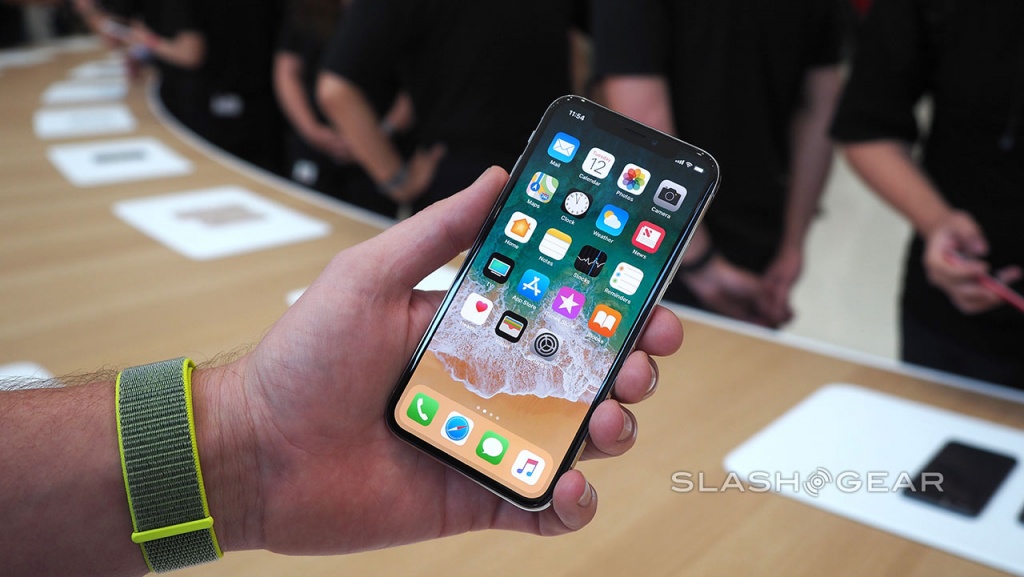 anh thuc te iphone x smartphone ky niem 10 nam cua apple
