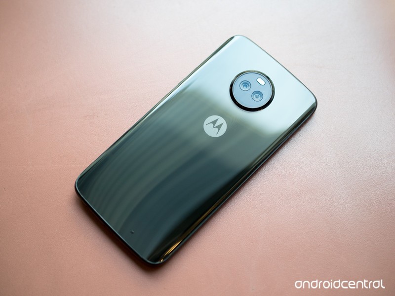 tai sao cac hang khong dung chip cao cap doi cu cho smartphone tam trung moi